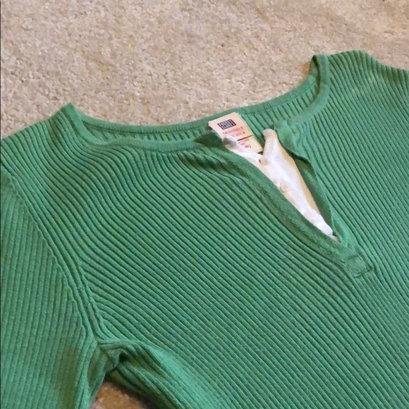 Woman’s Sweater Top - Picture 2 of 3